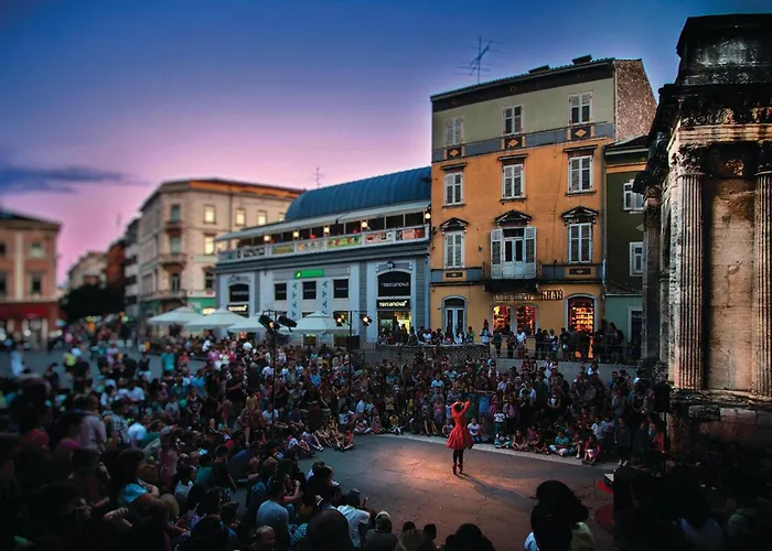 Amazing In With Wifi *