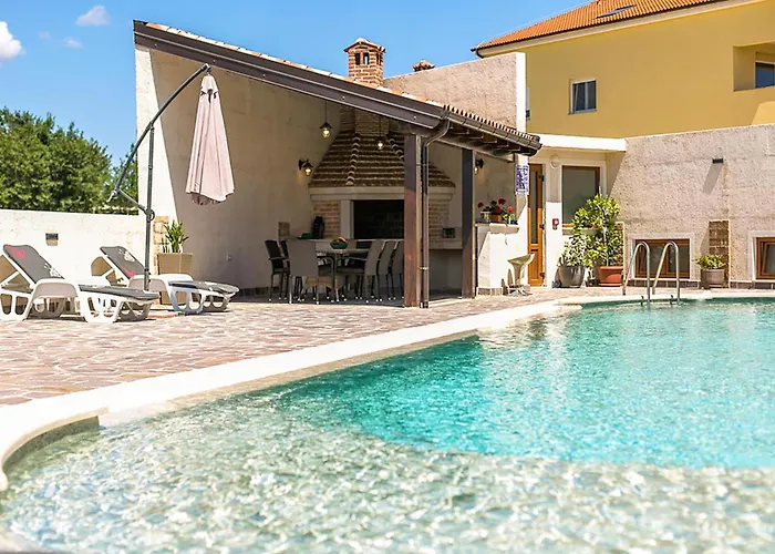 Amazing In With Wifi Apartment *