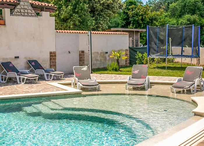 Amazing In With Wifi Pula