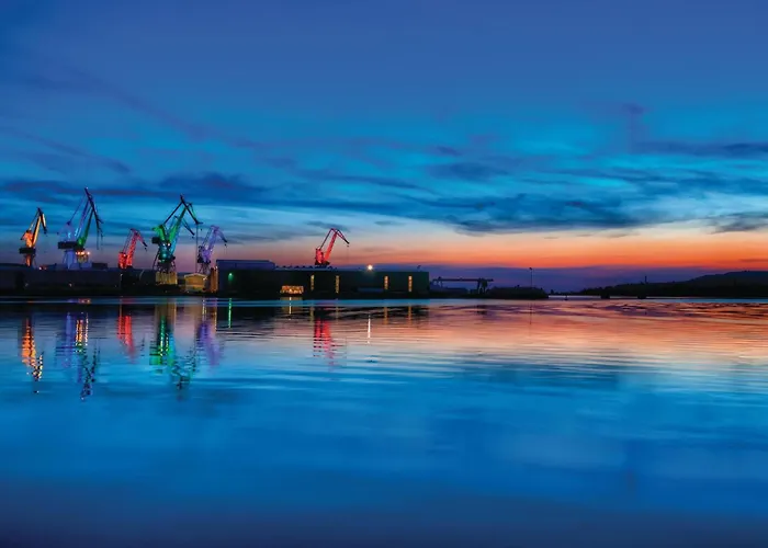 Apartment Amazing In With Wifi Pula